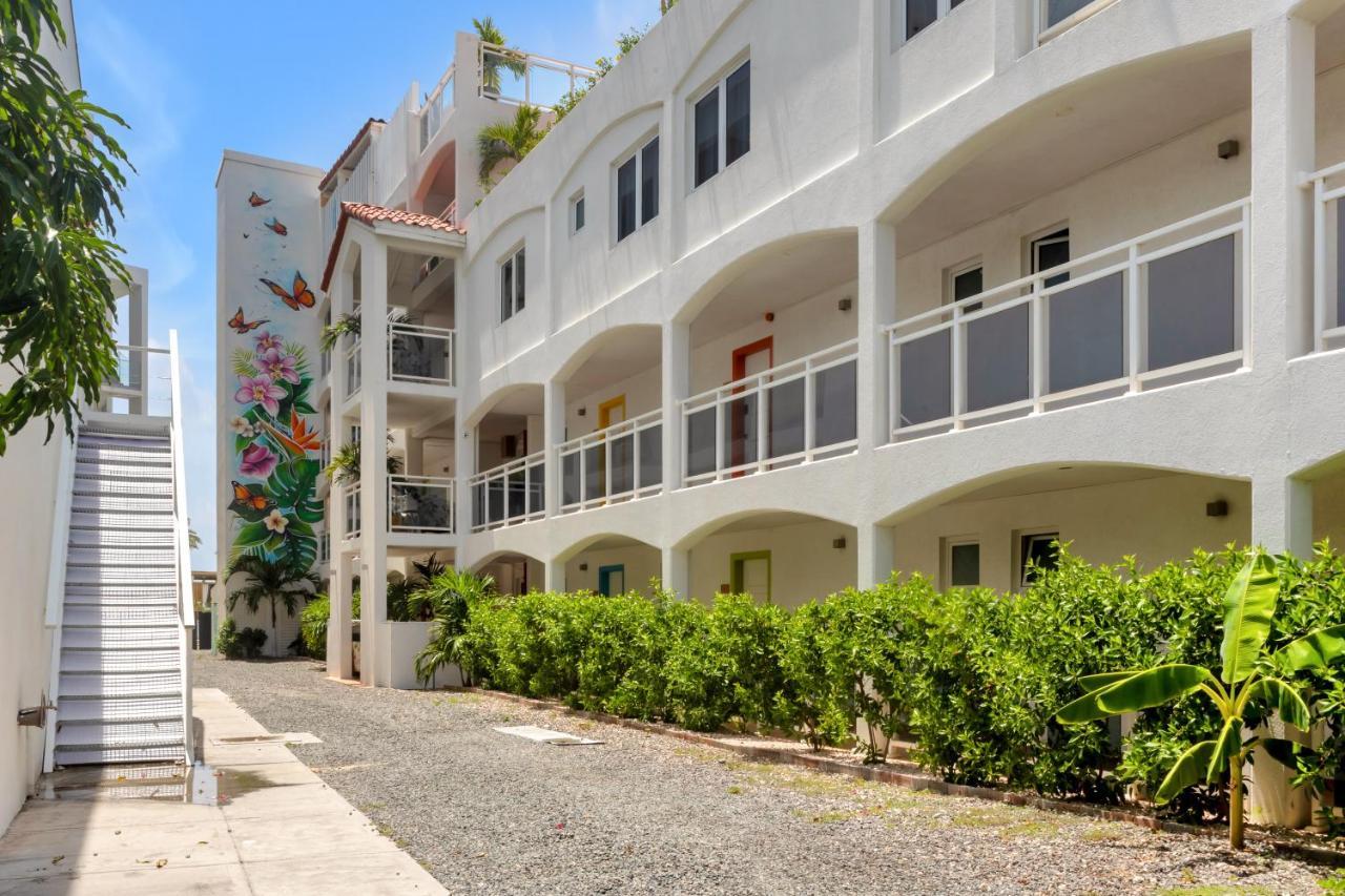 Maho Beach House - Spacious 1 Bedroom Suite ภายนอก รูปภาพ